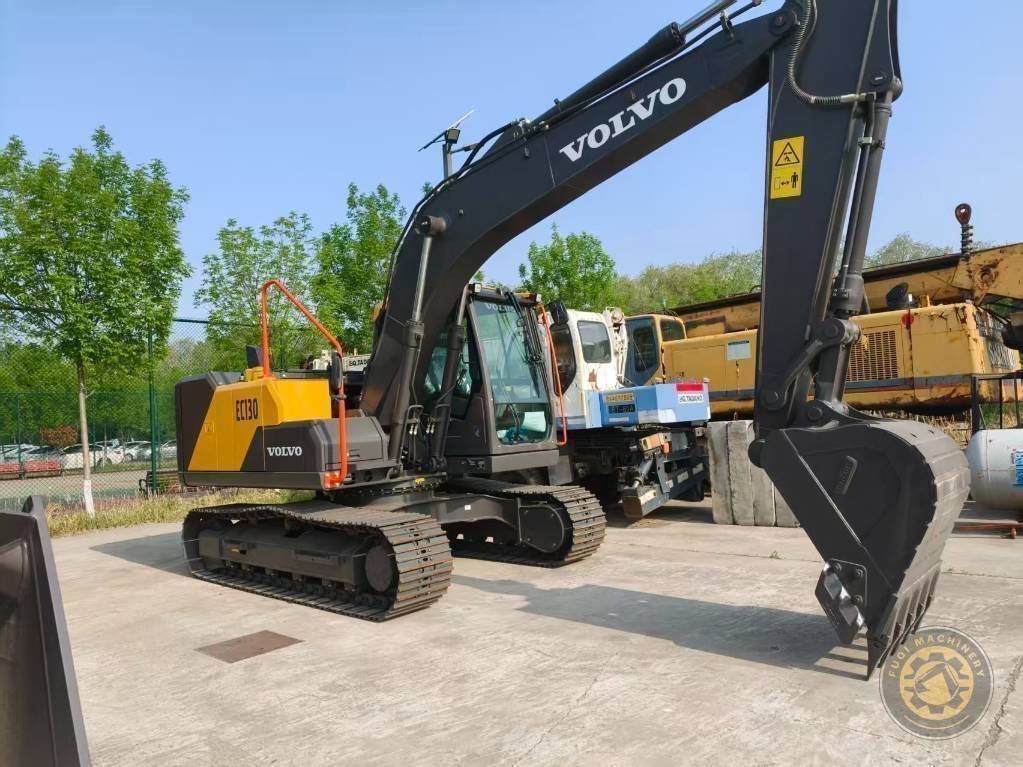Pelle sur chenilles Volvo EC 130 — occasion 2026