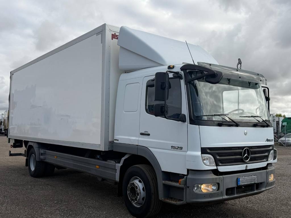 Mercedes-Benz 1529 L 4X2 Serie 9541