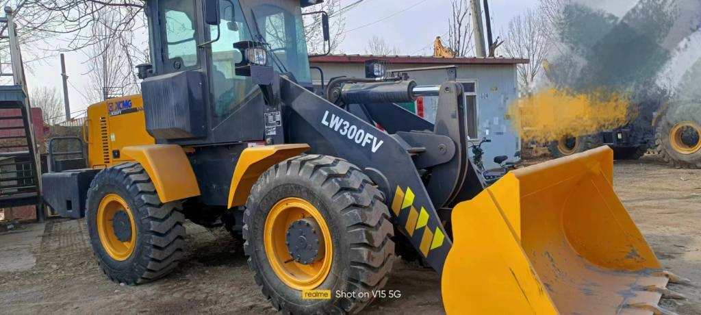 XCMG LW 300 FV