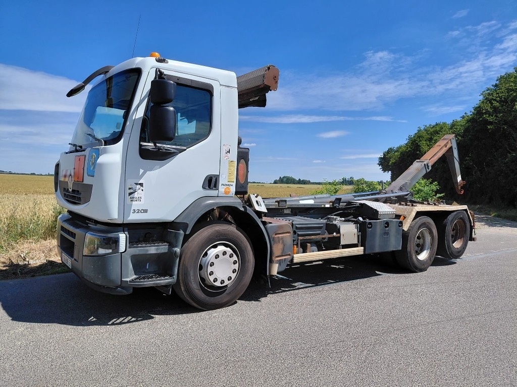 Renault Premium 320 DXI