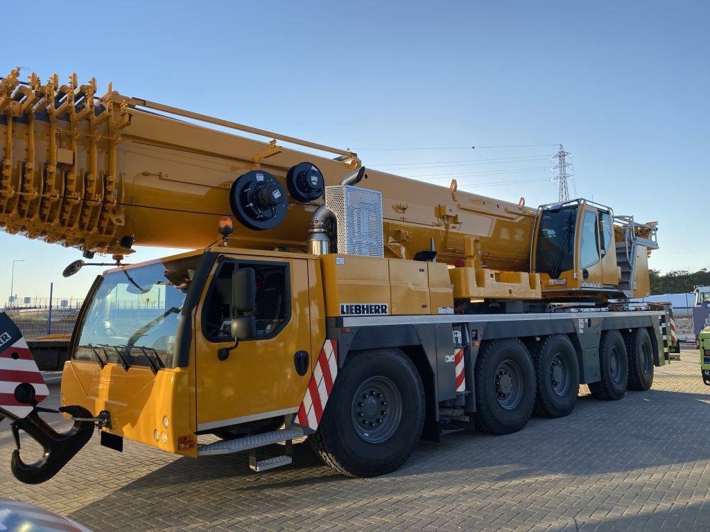 Liebherr LTM 1230-5.1