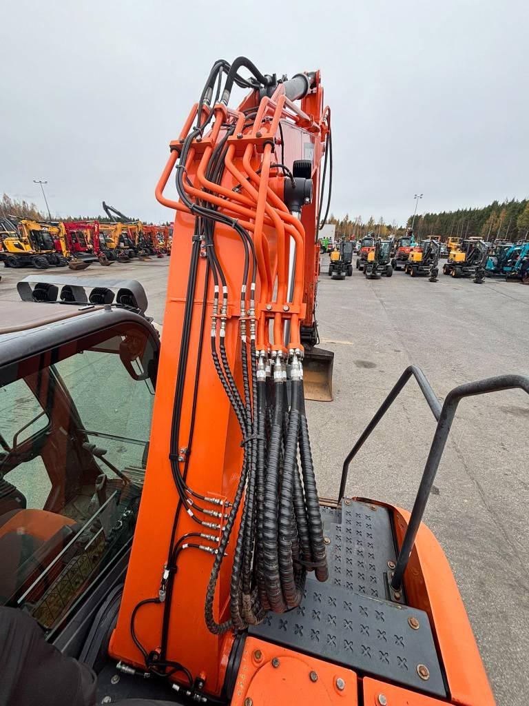 Doosan DX 140 LCR-5/ Kallistuva kauha, Pienet tunnit kuva 16
