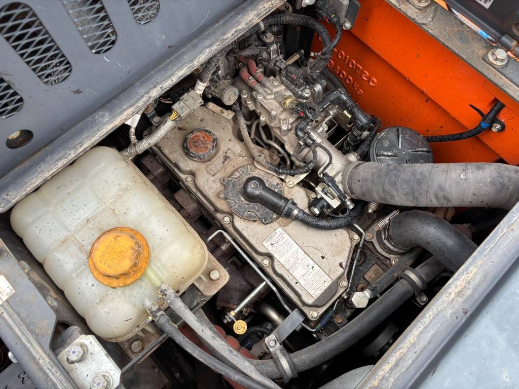 Doosan DX 140 LCR-5/ Kallistuva kauha, Pienet tunnit kuva 14