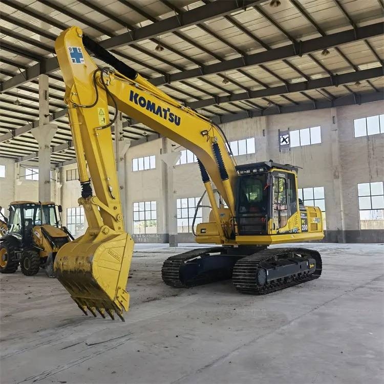 Pelle sur chenilles Komatsu PC200-8 — occasion 2024, 500 h