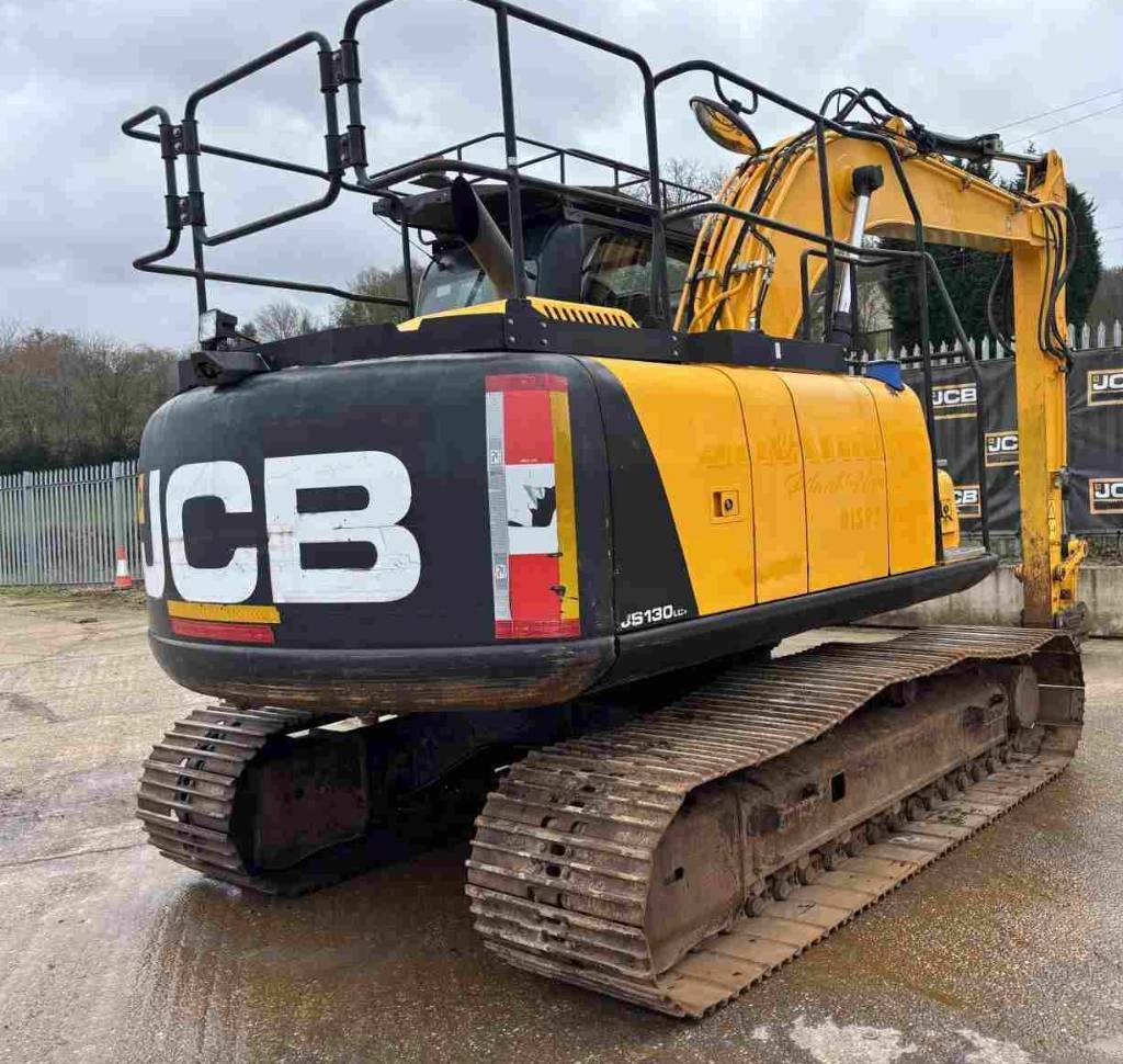 JCB 131 LC