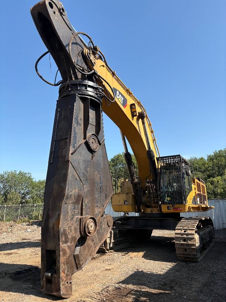 Pelle sur chenilles Caterpillar 385 C — occasion 2010, 14 555 h