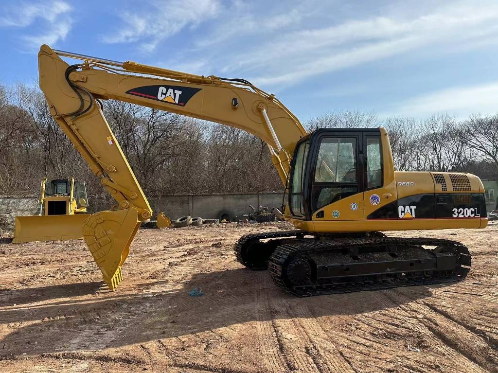 CAT 320 C L