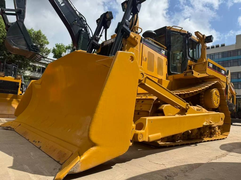 Bulldozer Caterpillar D 8 R — occasion 2025, 563 h