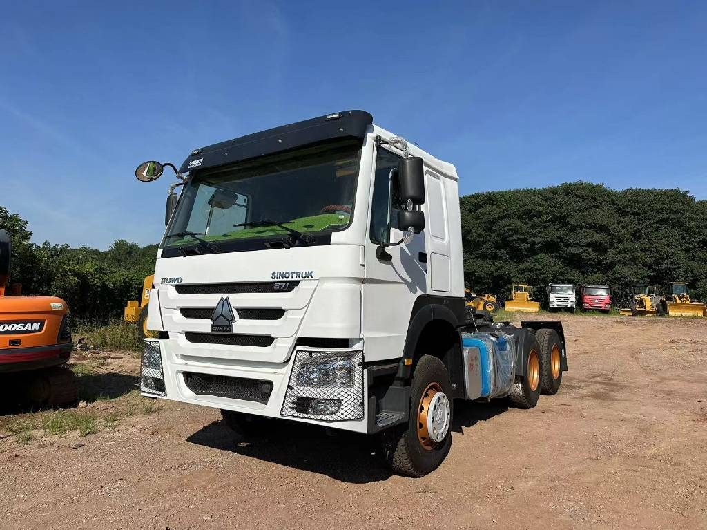 Tracteur routier Sinotruk HOWO — occasion 2023