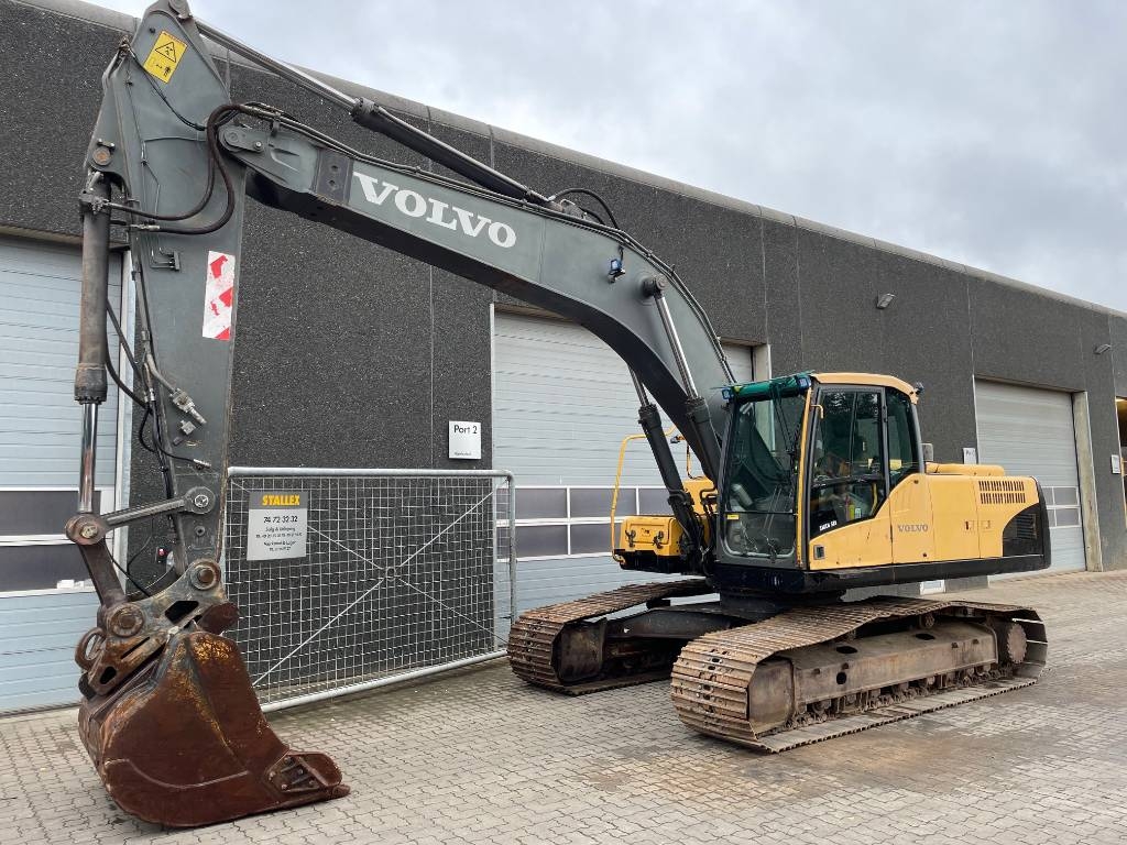Volvo EC240C
