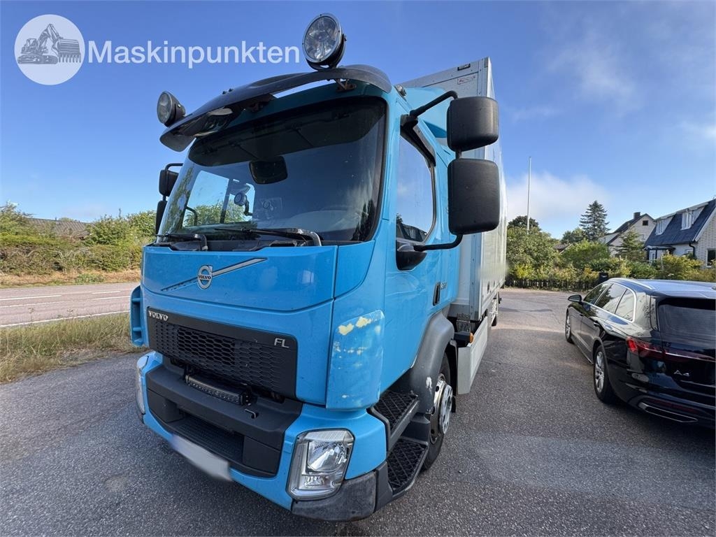 Camion fourgon Volvo FL 42 — occasion 2014
