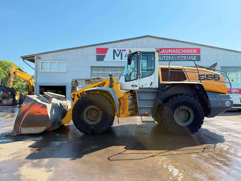 Liebherr L 566 Xpower // BJ. 2021 / 2988/WAAGE/ZSA/Joystick