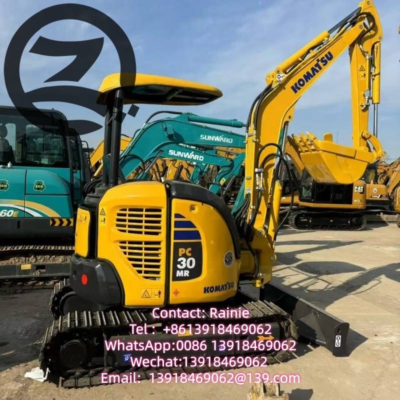 Komatsu PC 30