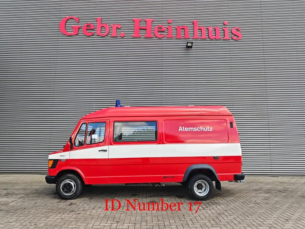Mercedes-Benz 400-serie 410 Petrol 12.000 Km Like New!