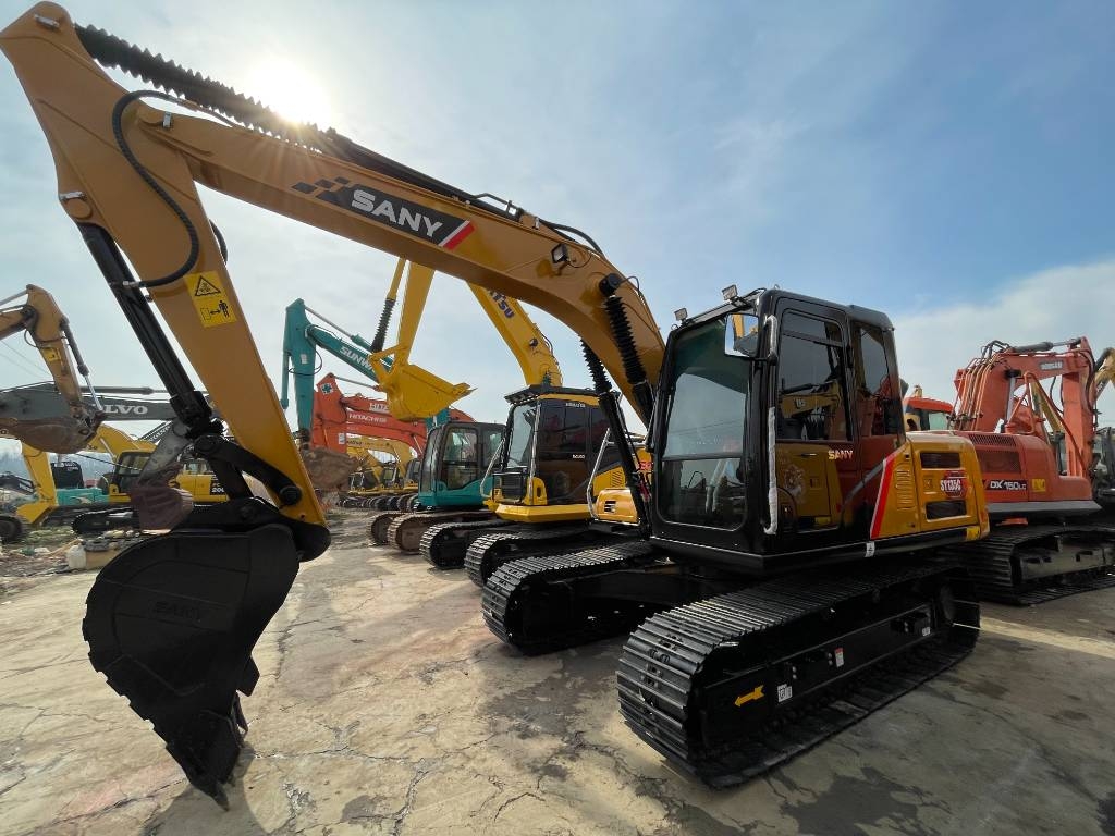 Sany SY 135