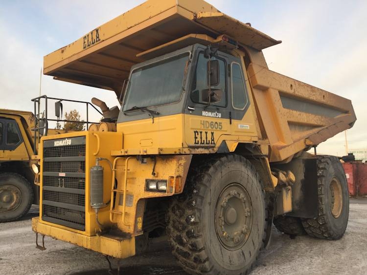 Komatsu HD 605-5