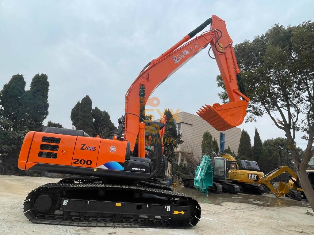 Pelle sur chenilles Hitachi Sumitomo ZX 200-5 G — occasion 2023