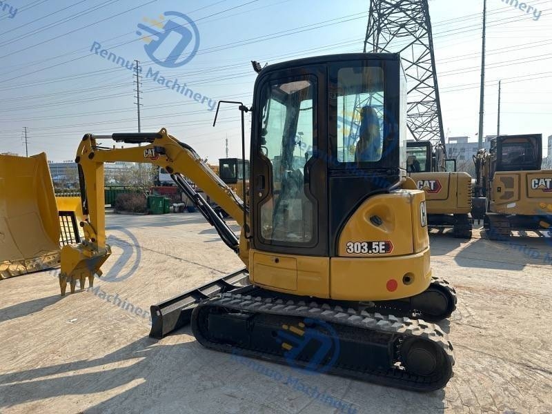 Mini-pelle Caterpillar 303.5 E — occasion 2024, 320 h