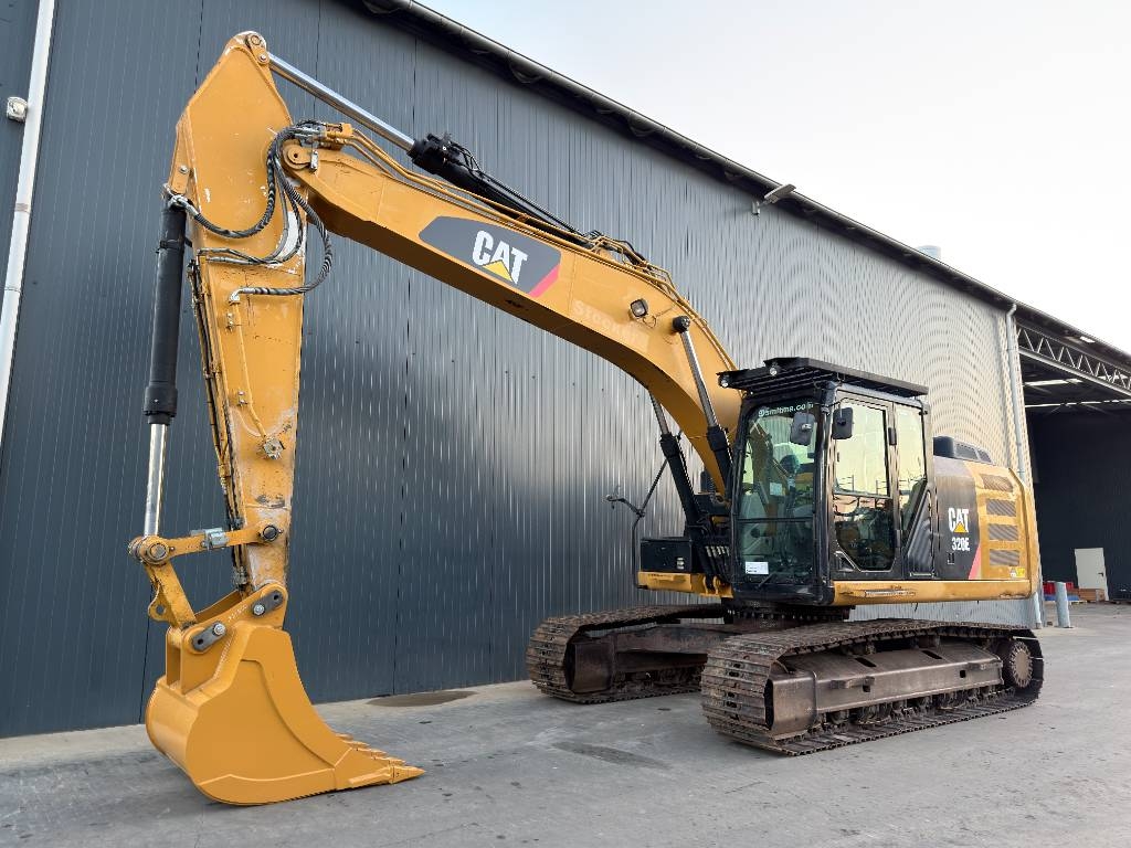 Pelle sur chenilles Caterpillar 320E L — occasion 2012, 11 022 h