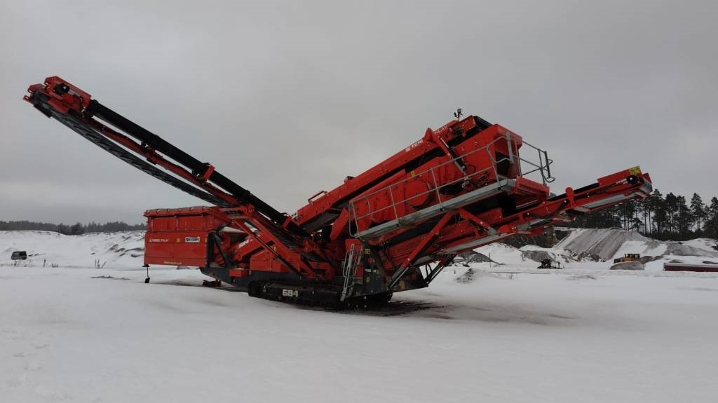 Terex Finlay 684