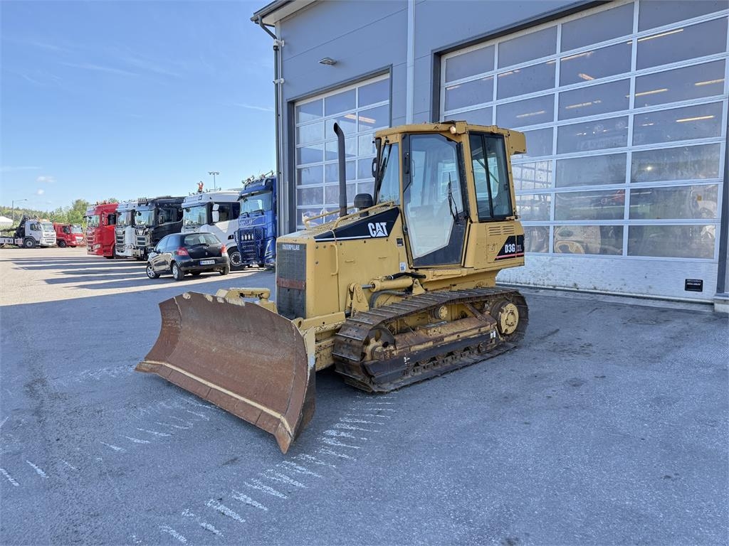 CAT D3G XL