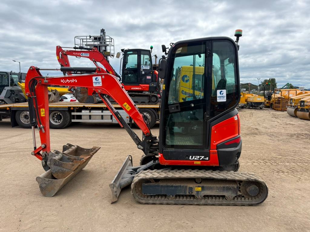 Kubota U 27-4