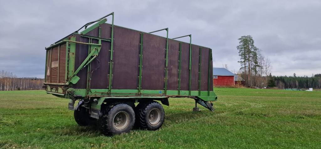 Krone noukinvaunu