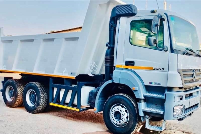 Mercedes-Benz Axor 3335