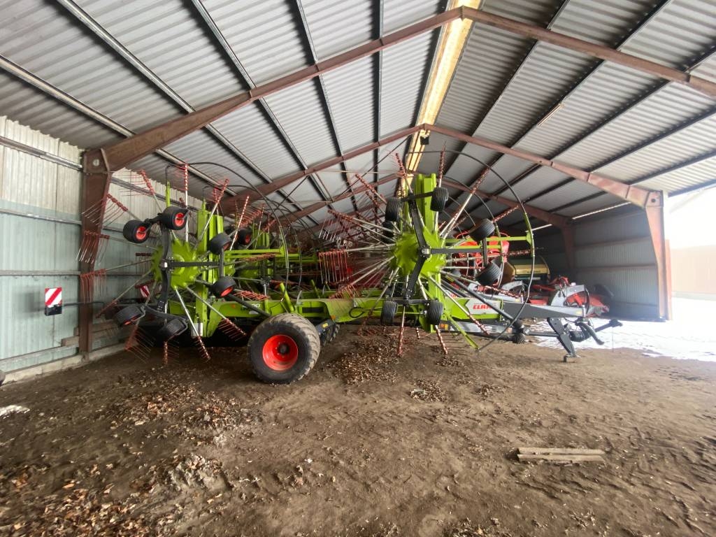 CLAAS LINER 4900 Business