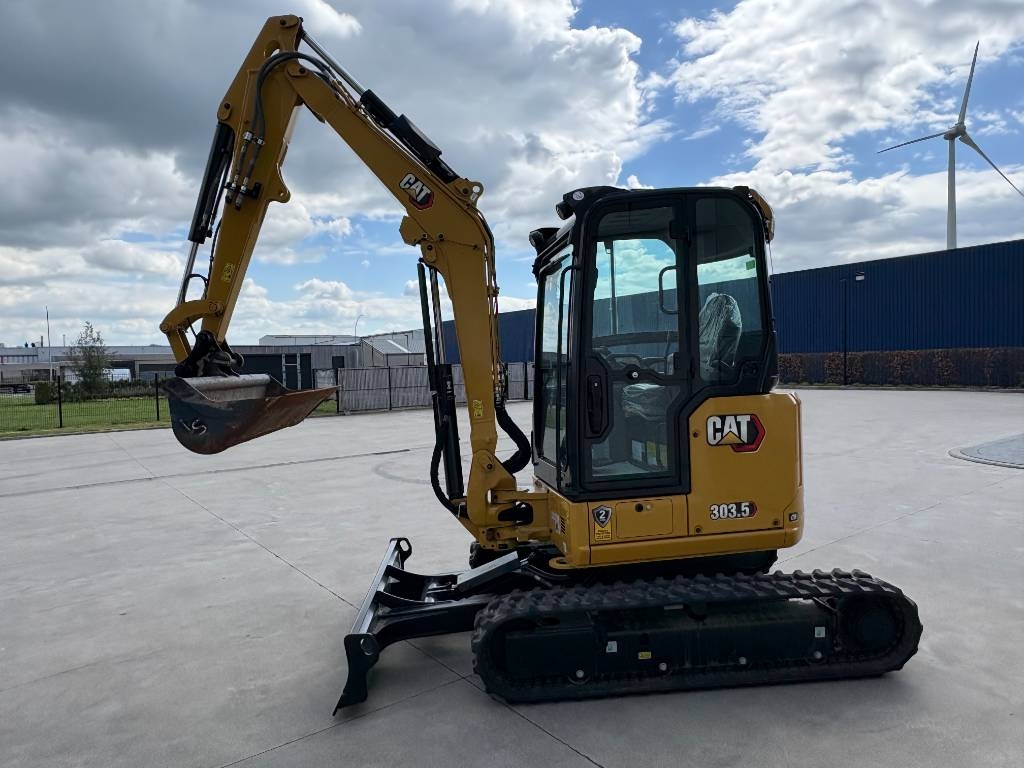CAT 303.5 CR