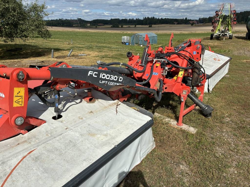 Faucheuse Kuhn FC 10030D — occasion