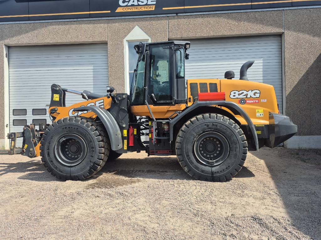 CASE 821 G2