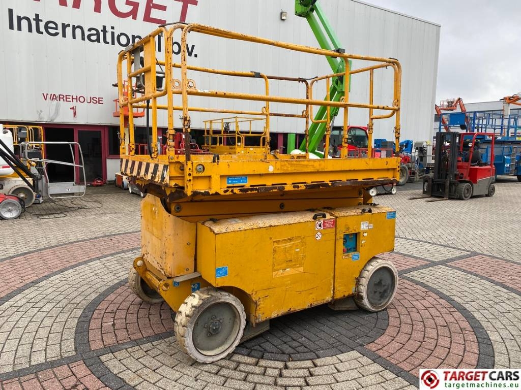 Iteco IT12151 Electric Scissor Work Lift 1380cm DEFECT