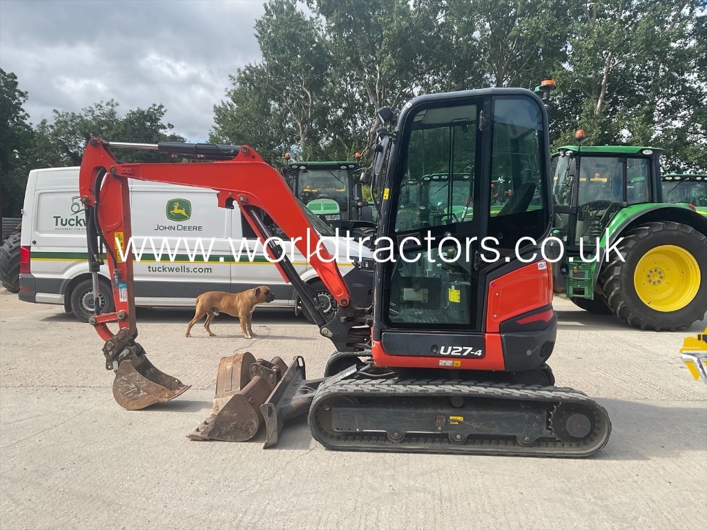 Kubota U 27-4