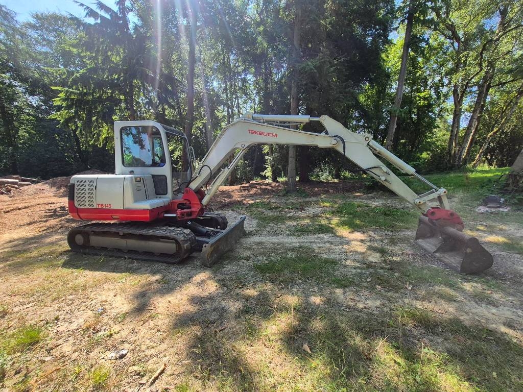 Takeuchi TB 145