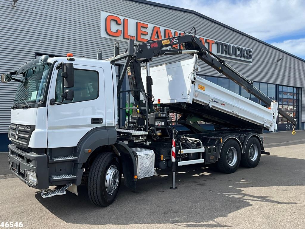 Camion benne Mercedes-Benz Axor 2636 6x4 Manual Full steel Hiab 14 Tonmeter l — occasion 2009