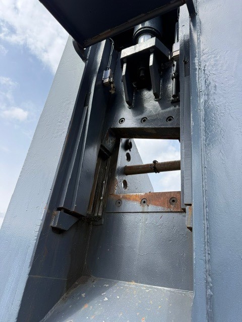 Lefort COREMA LEFORT CITY 80T Tin Baler SCRAB SHEAR