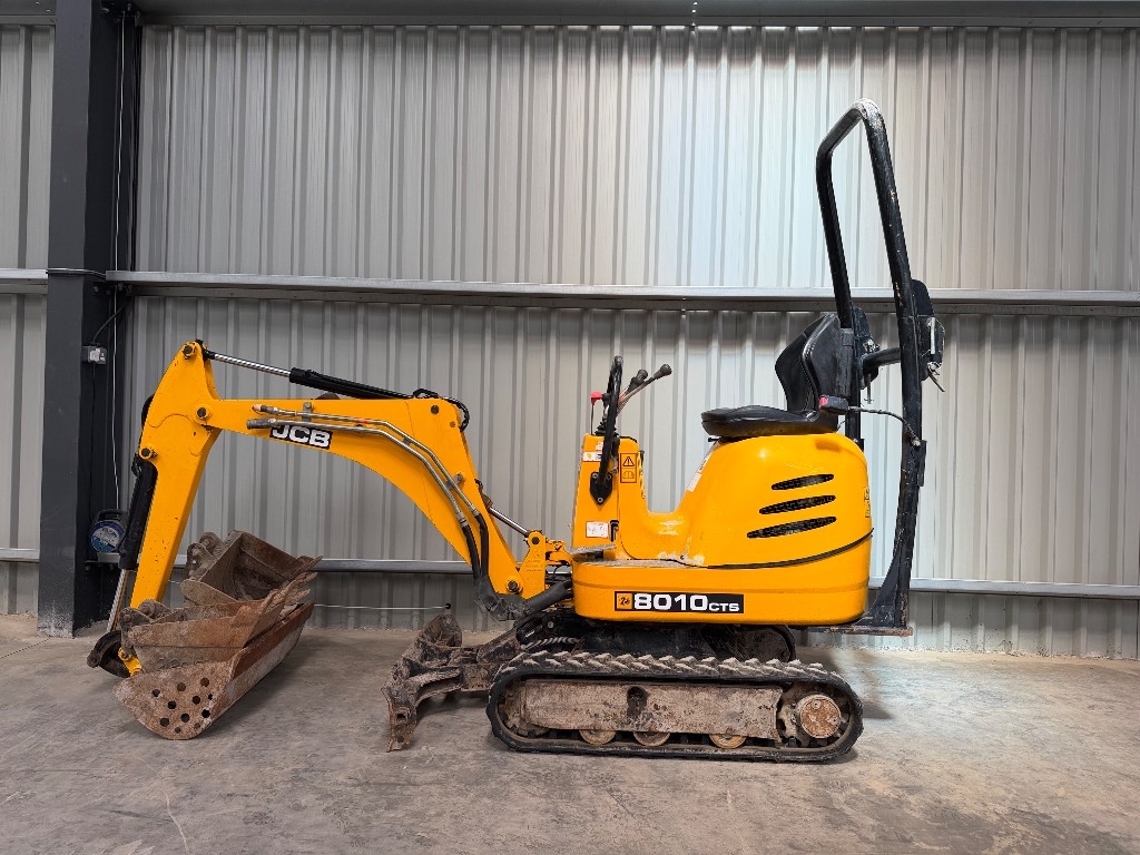 JCB 8010 CTS