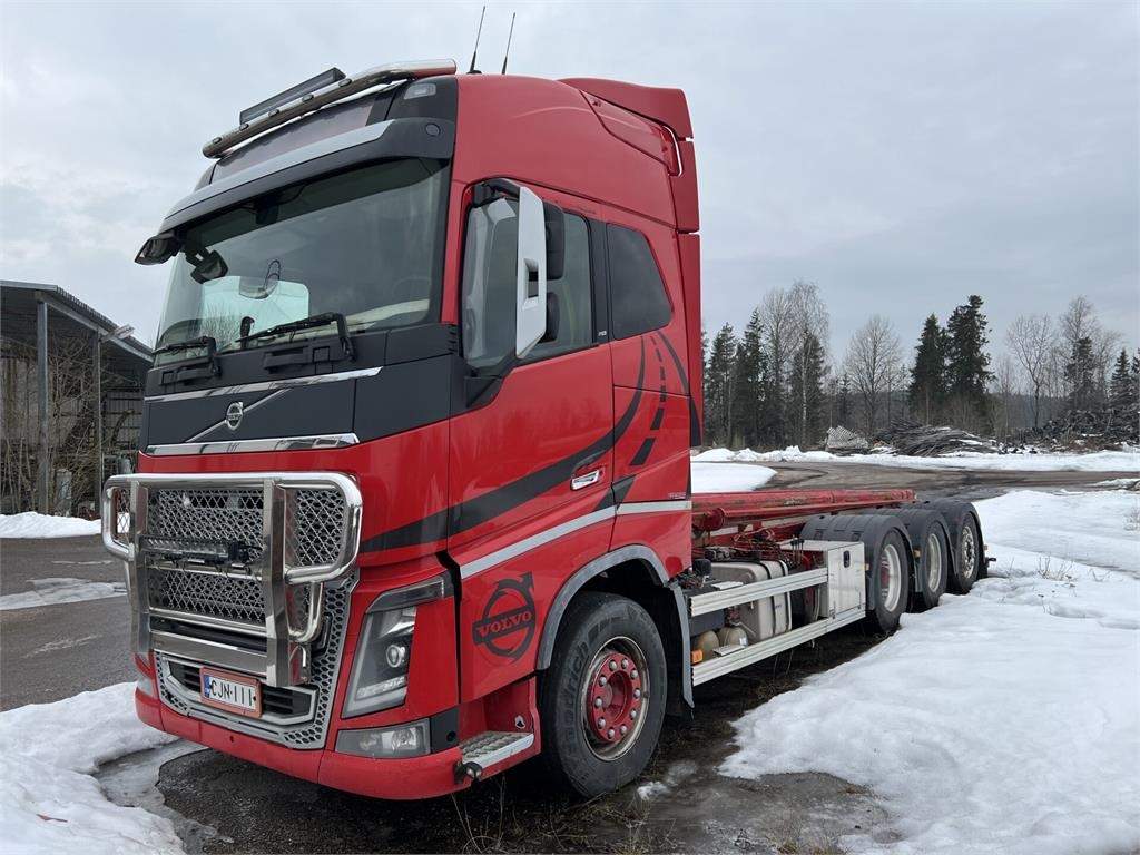 Volvo FH16 8x4
