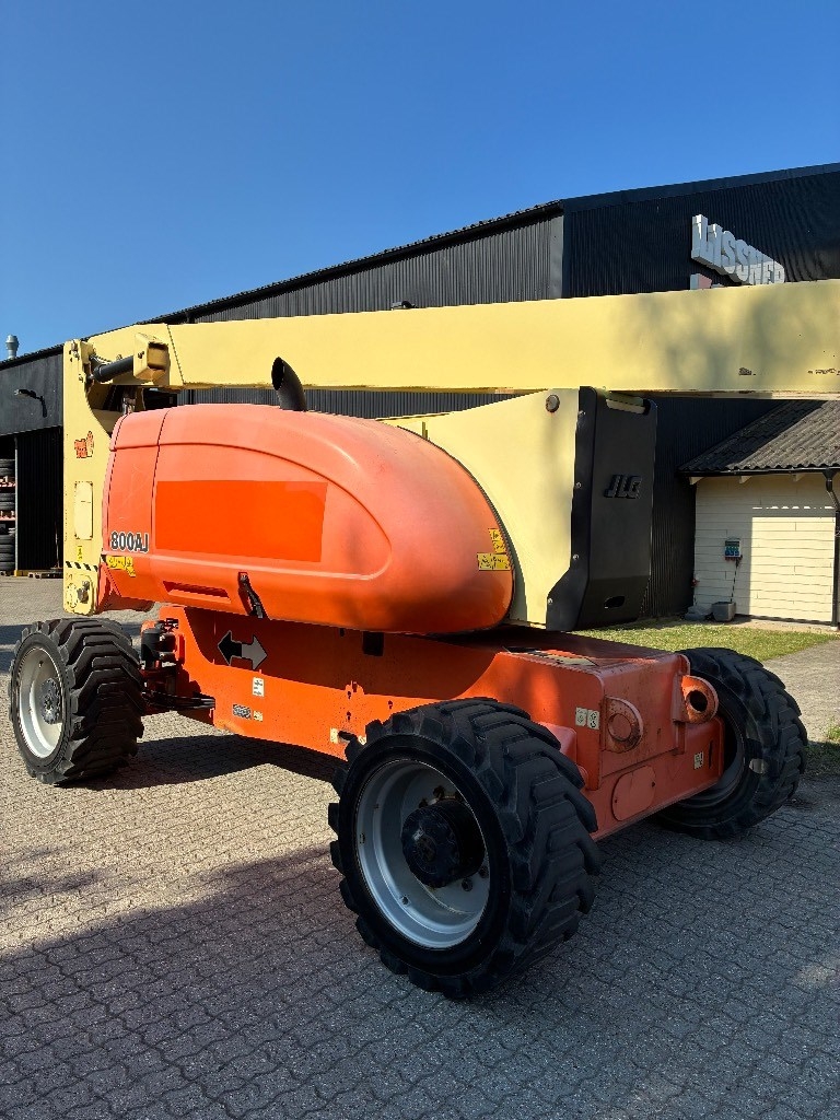 JLG 800 AJ