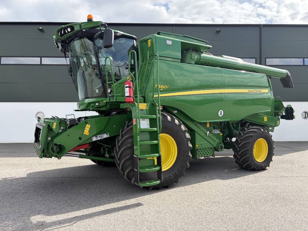 Moissonneuse-batteuse John Deere T 560 i — occasion 2020, 983 h