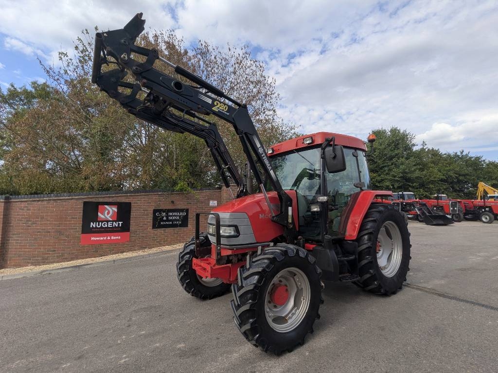 Tracteur agricole McCormick CX 105 — occasion 2006, 5 927 h