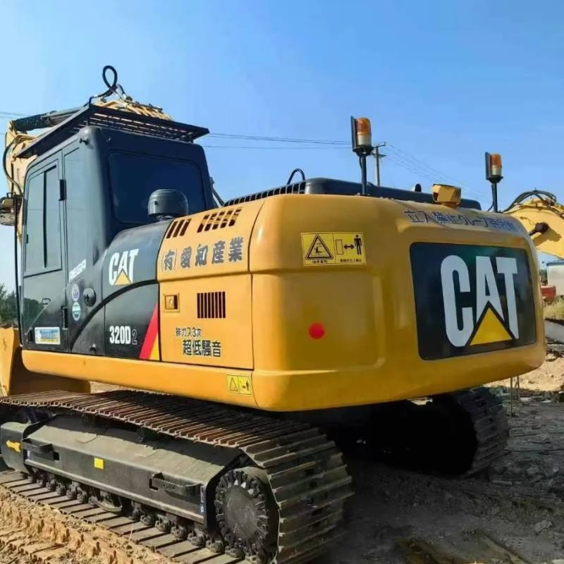 CAT 320 D