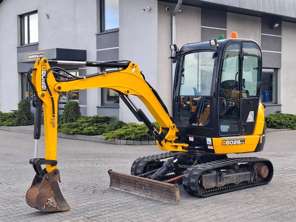 JCB 8026 CTS