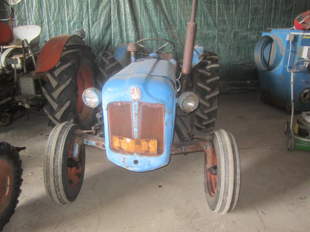 Fordson Dexta