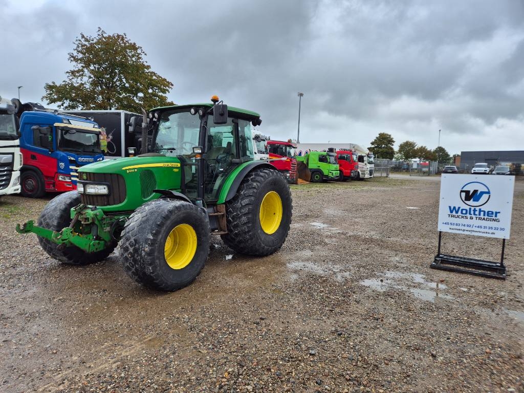 Tracteur agricole John Deere 5100 R — occasion 2010