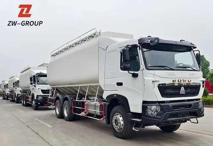 Howo Bulk Feed Cargo Truck