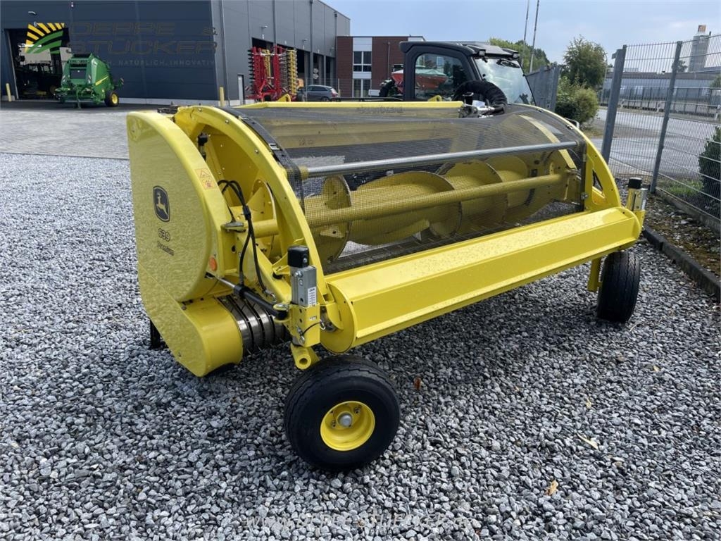 John Deere 639 Schwad-Pickup