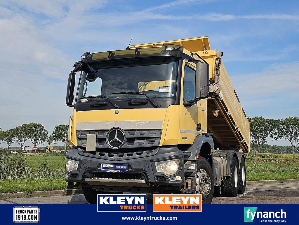 Camion benne Mercedes-Benz ACTROS 2643 — occasion 2015