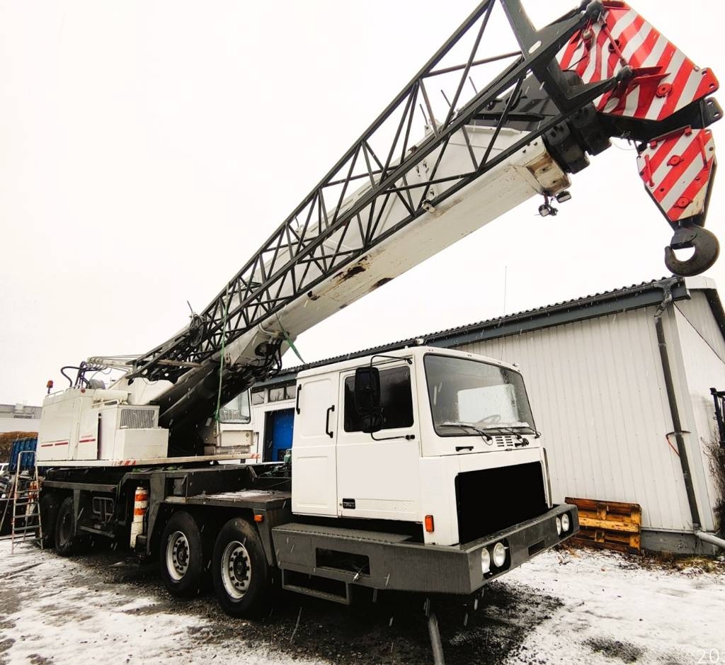 Lokomo A 393 NR